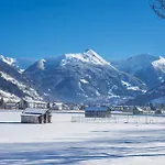 Kendlgut Am Biobauernhof Inklusive Unbegrenztem Eintritt In Alpentherme דירה באד הופגסטין